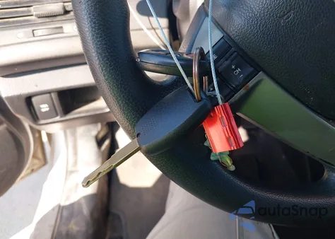 2008 Honda Accord 2.4 Lx-P из США, поврежденный, VIN JHMCP26428C005692